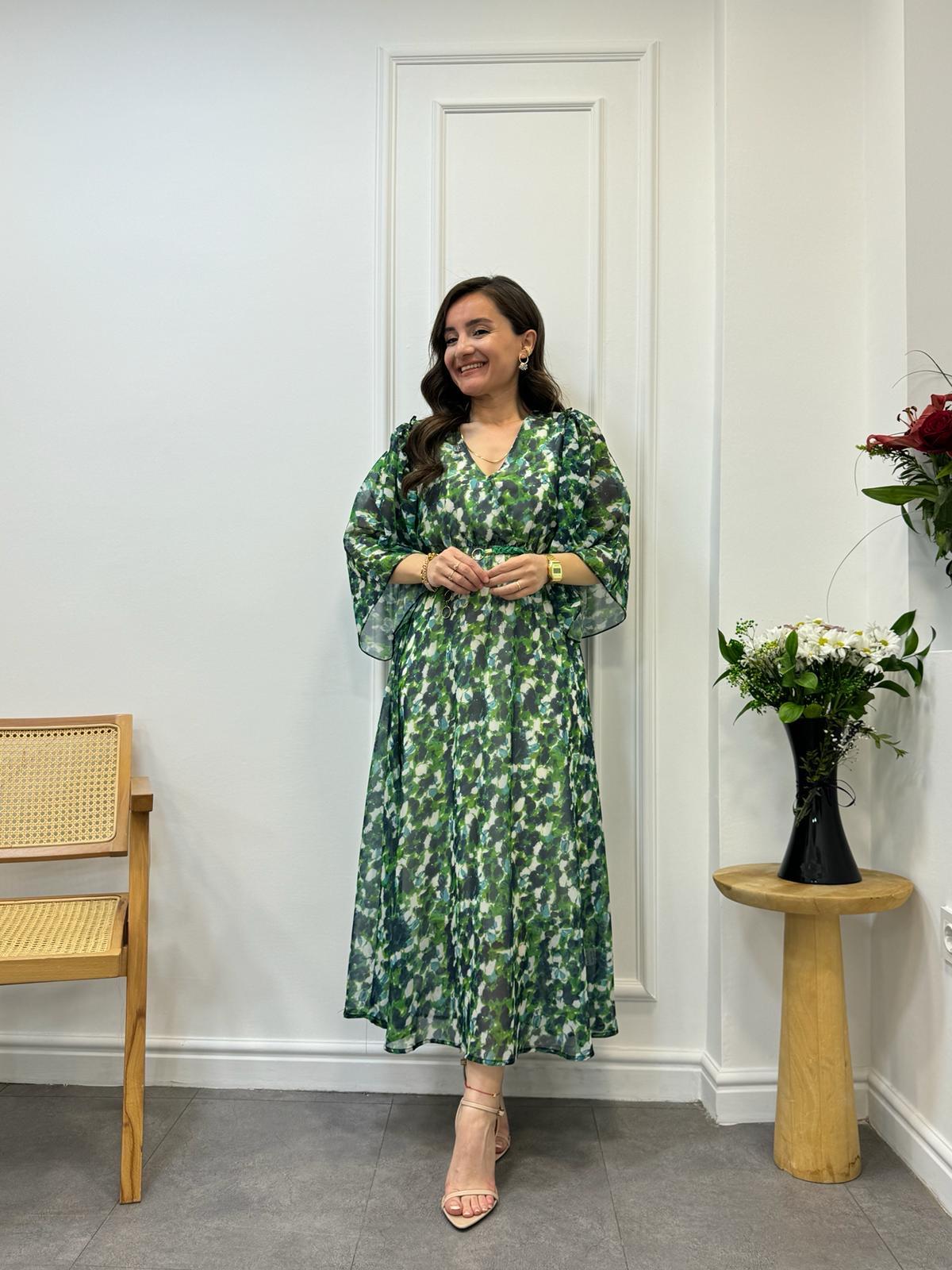 Yeşil Renkli Desenli Örme Kemer Detaylı Kolları Salaş Elbise 4000