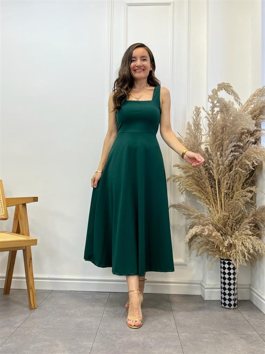 Zümrüt Yeşili Kalın Askılı Kare Yaka Elbise 3021