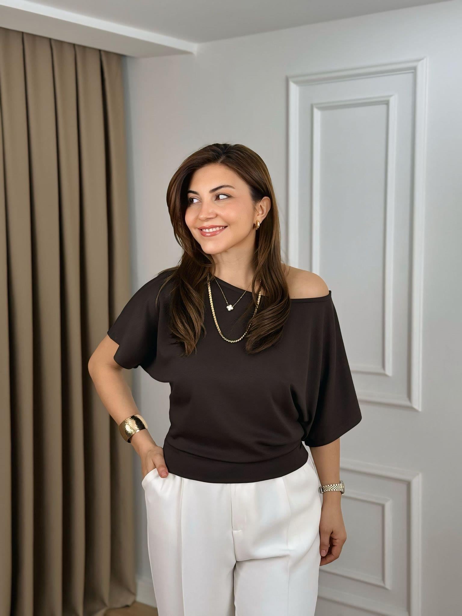 Acı Kahve Kayık Yaka Yarasa Kol Modal Kumaş Bluz 26146