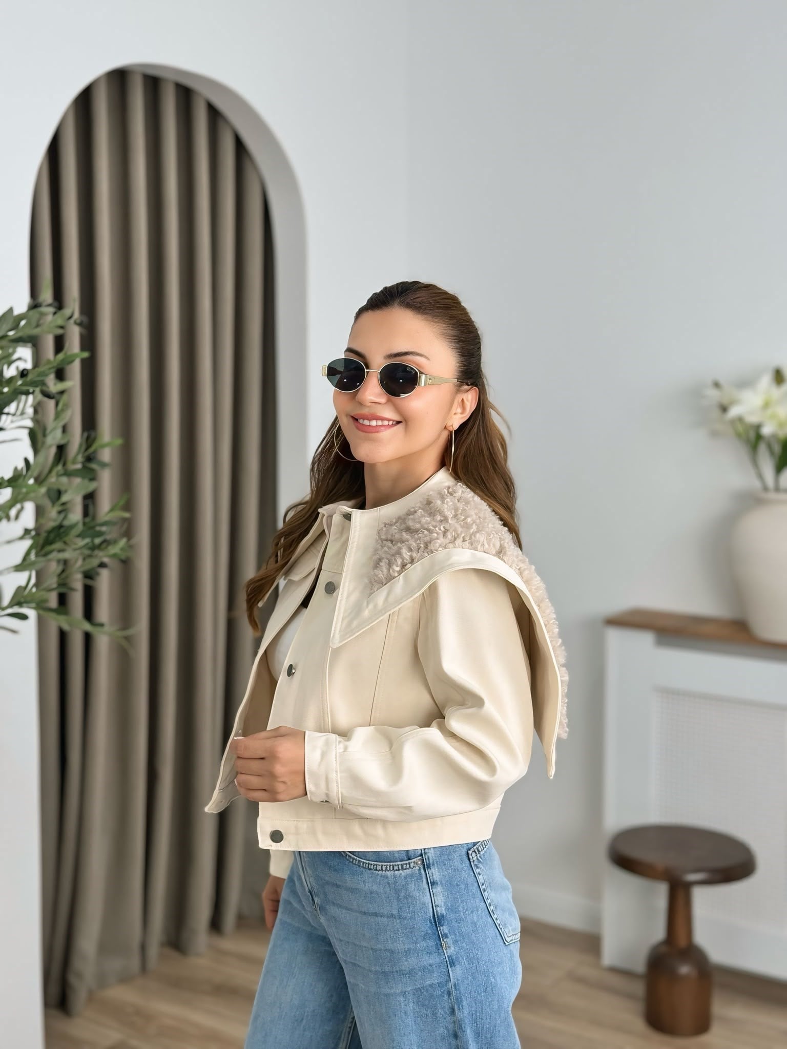 Bej Düğmeli Astarlı Kürklü Gabardin Ceket 6379