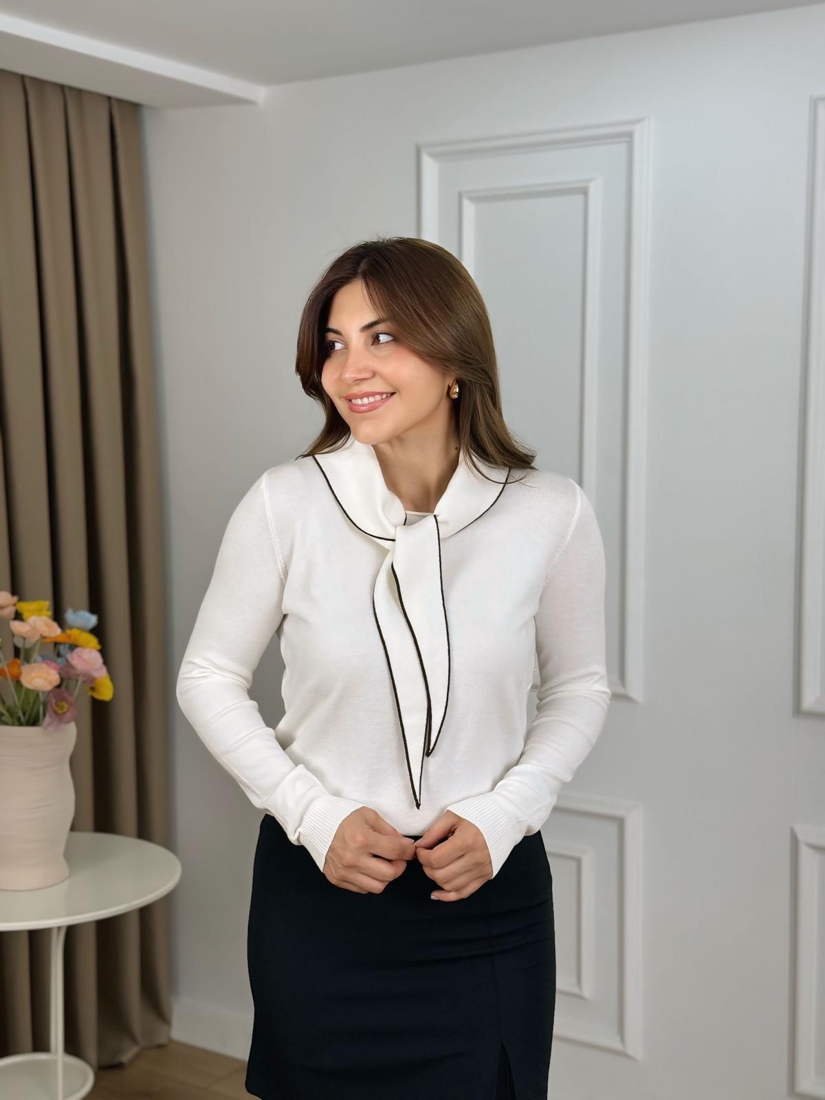 Ekru Fularlı Triko 2024