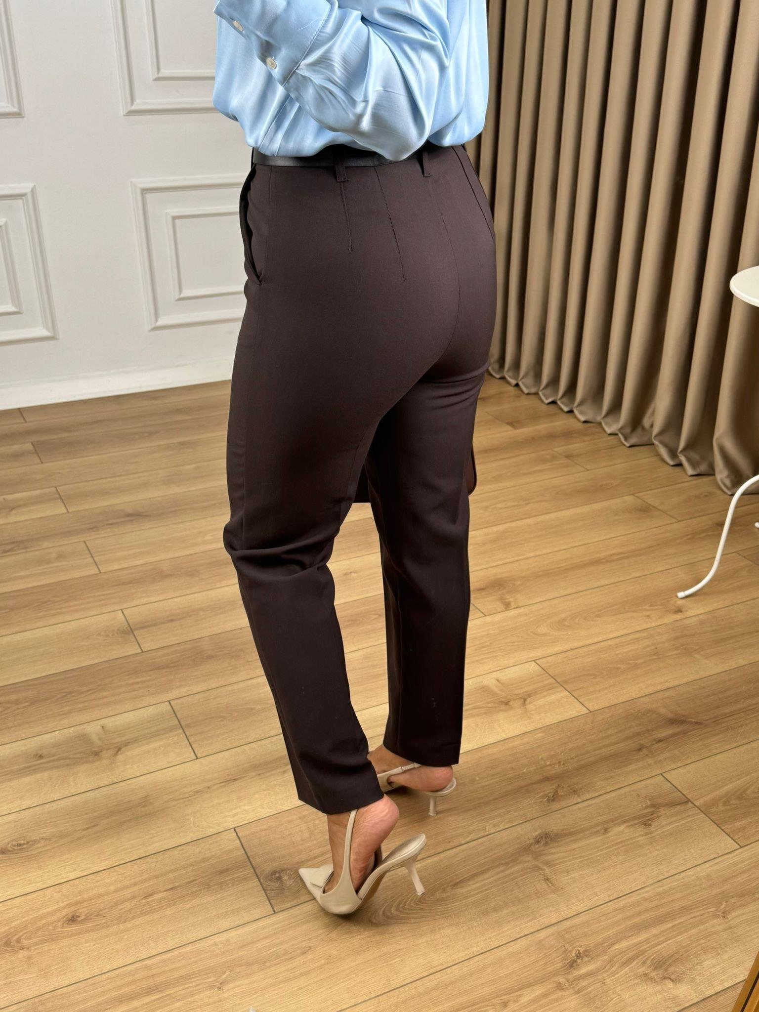 Kahve Yüksek Bel Kemerli Flatolu Pantolon 16546