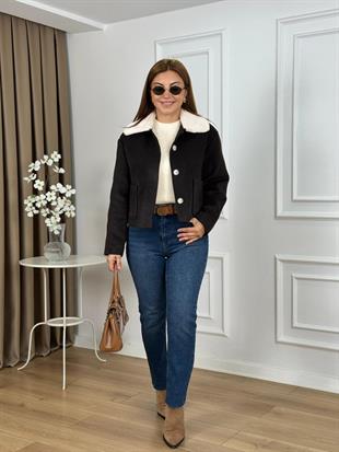 Acı Kahve Yakası kürklü Düğmeli Cepli Kısa Kaban 6310