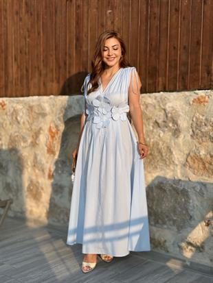 Bebe Mavi Ön ve Arka V Yaka Gipeli Çiçek Detaylı Elbise 2519