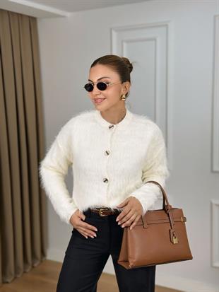 Beyaz Bisiklet Yaka Gold Düğmeli Sakallı Hırka 2004