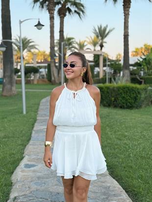 Beyaz Halter Yaka İnci Detaylı Astarlı Volanlı Mini Elbise 4359