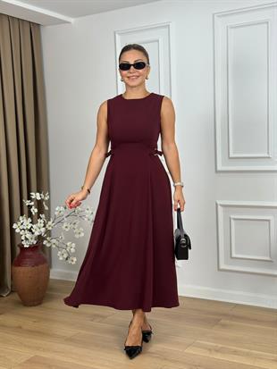 Bordo Bisiklet Yaka Parçalı Kemer Detaylı Krep Kumaş Elbise 2313