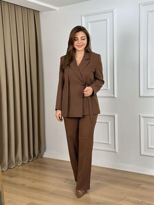 Kahve Bağlama Detaylı Ceket Pantolon Takım 1003