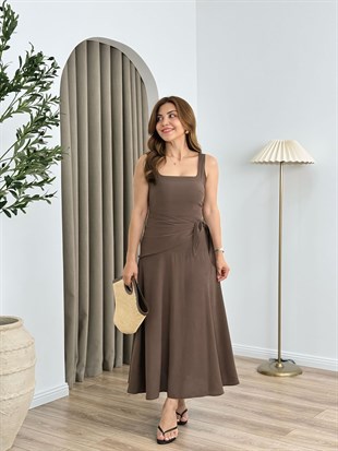 Kahve Kare Yaka Modal Tensel Kumaş Elbise 262300