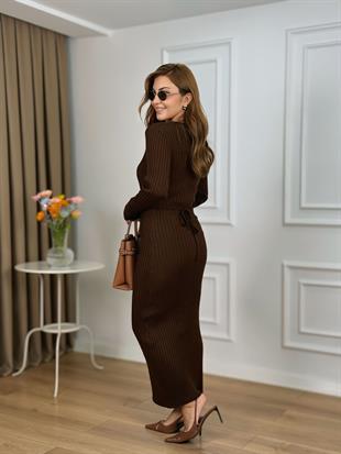 Kahve V Yaka Fitilli Kemerli Triko Elbise 7398