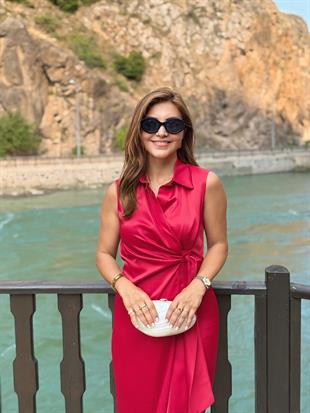 Kırmızı Kruvaze Yaka Yandan Fermuarlı Pamuk Saten Ceket Elbise 5249
