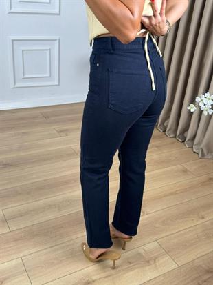 Koyu Lacivert Yüksek Bel Likralı Toparlayıcı Paçası Kesik Fit Mom Jean 764