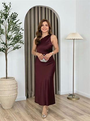 Mürdüm Tek Omuz Yandan Fermuarlı Saten Elbise 26222