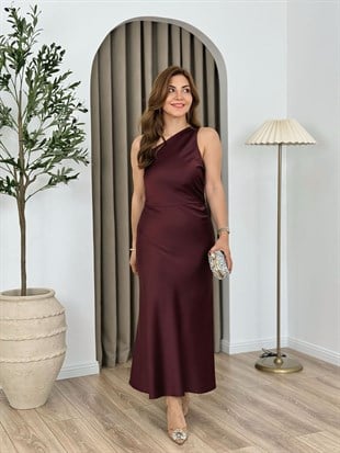 Mürdüm Tek Omuz Yandan Fermuarlı Saten Elbise 26222