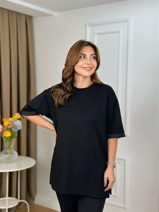 Siyah Bisiklet Yaka Double Kol Yandan Yırtmaçlı Modal Kumaş Tshirt 26131