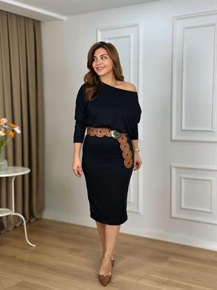 Siyah Kayık Yaka Beli Lastiikli Modal Kumaş Elbise 26134