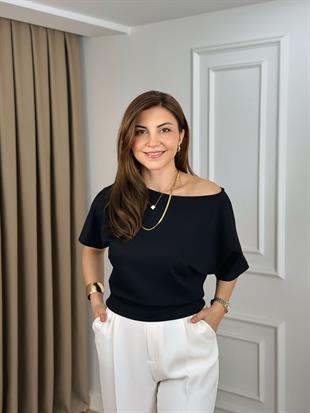 Siyah Kayık Yaka Yarasa Kol Modal Kumaş Bluz 26146