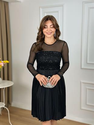 Siyah Tül Detaylı Payetli Piliseli Elbise 242196