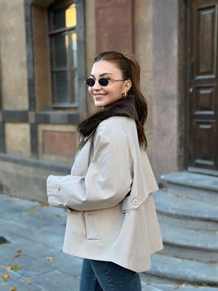 Taş Yakası Çıkarılabilir Kürklü Fermuarlı Astarlı Trenchcoat 251021