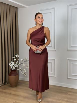 Vişneçürüğü Tek Omuz Yandan Fermuarlı Saten Elbise 5244