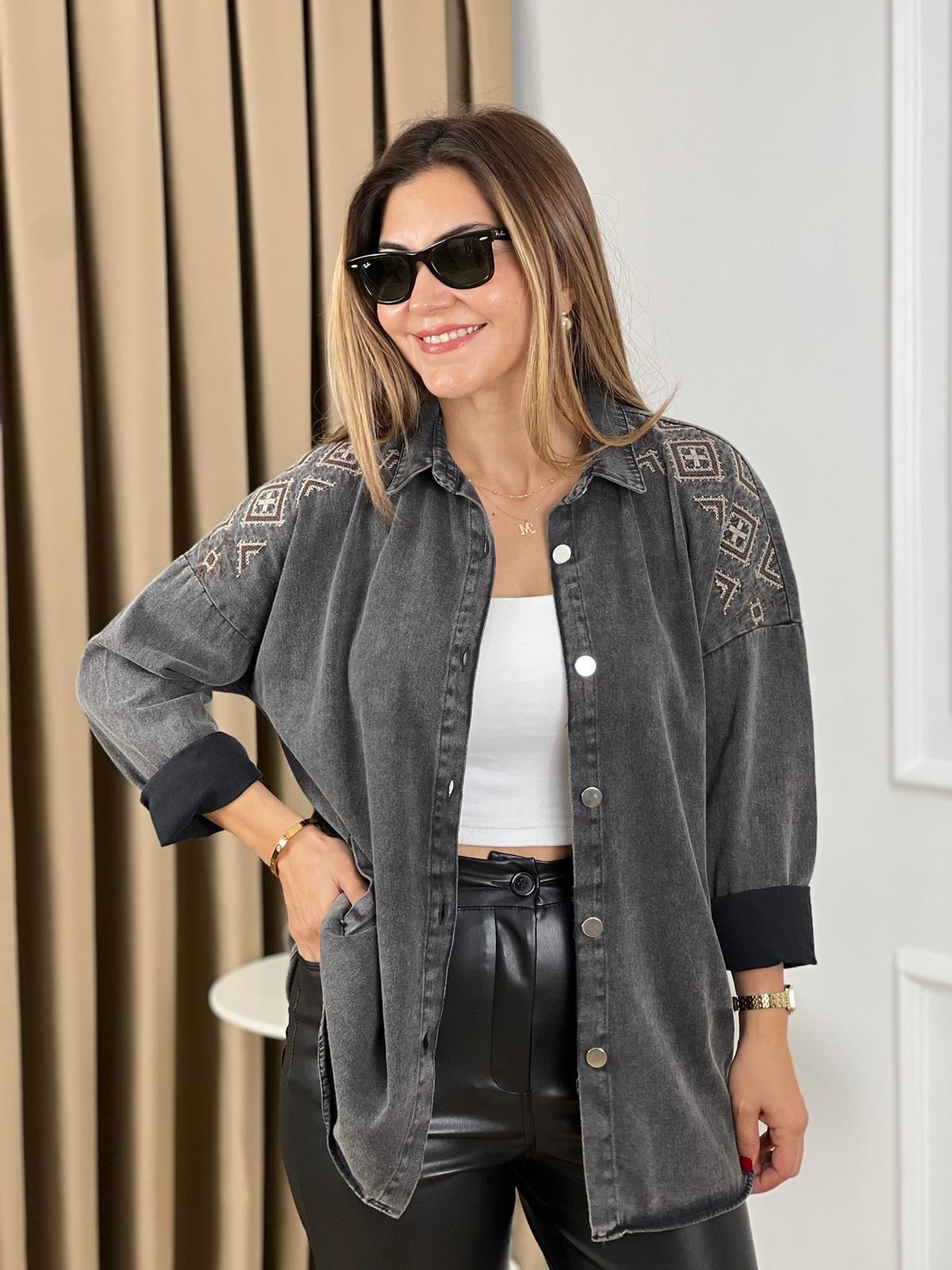 Füme Omuz Ve Arka Nakışlı Cepli Gabardin Gömlek 475