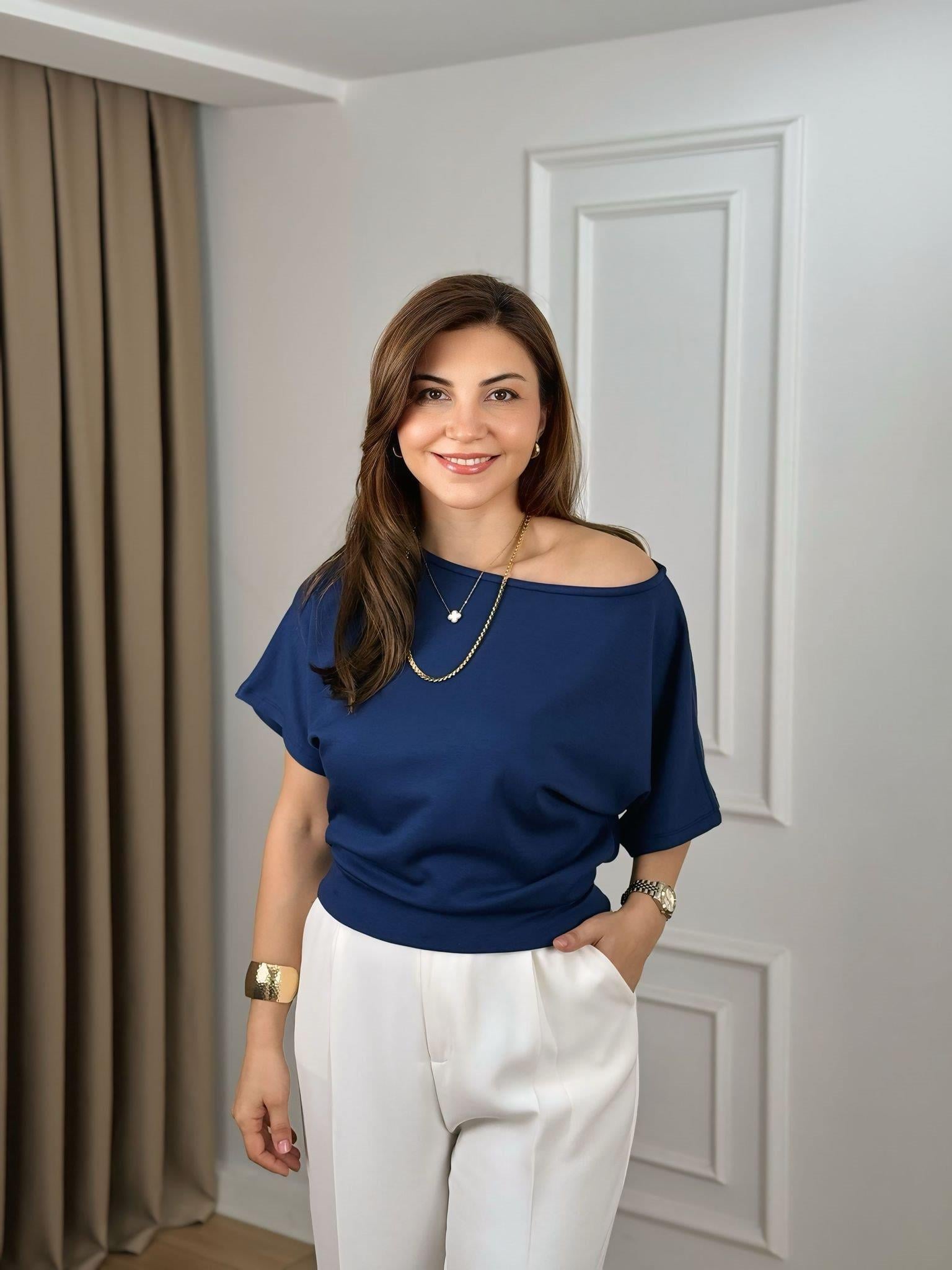 Lacivert Kayık Yaka Yarasa Kol Modal Kumaş Bluz 26146