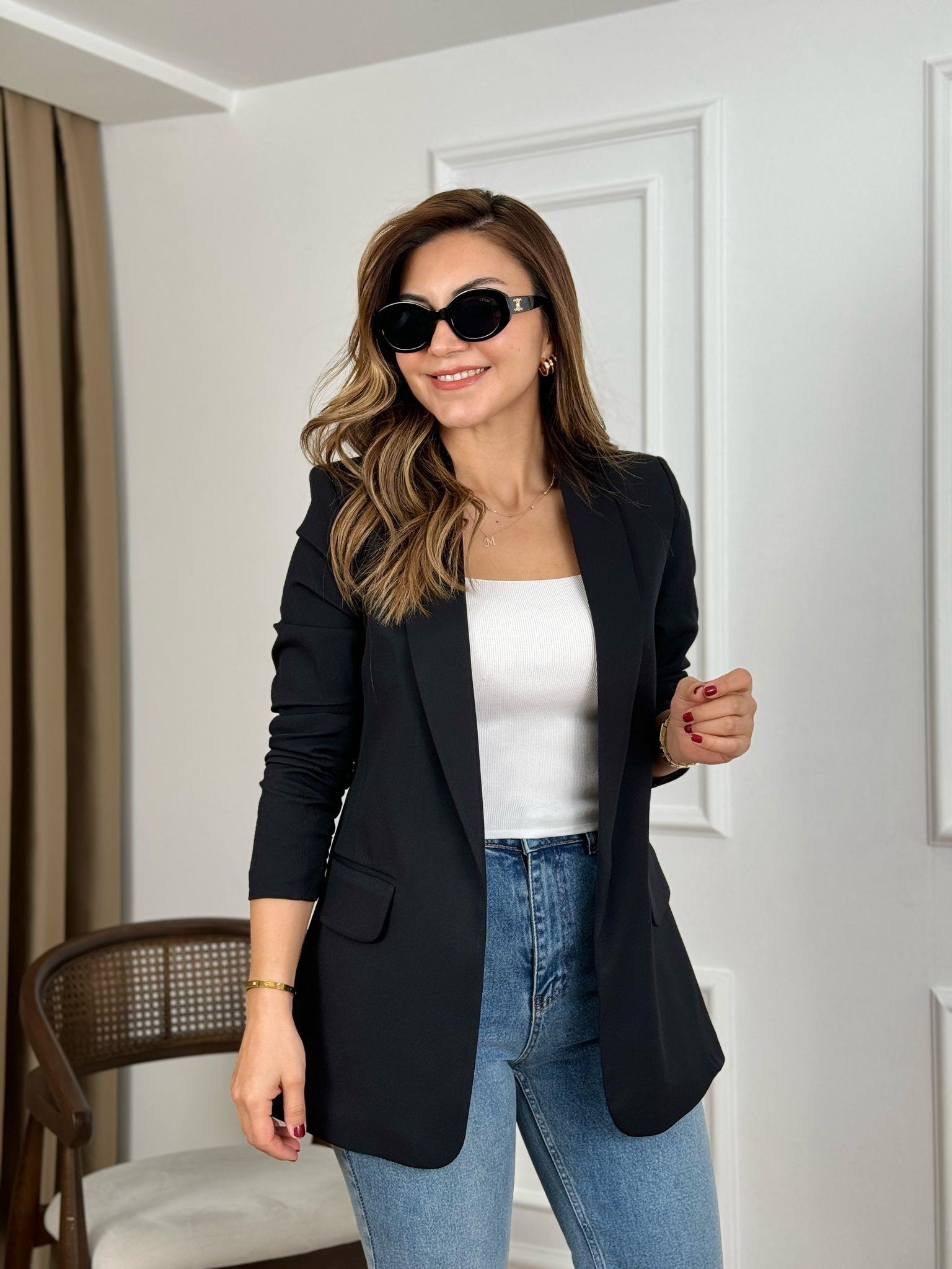 Siyah Düğmesiz Astarlı Kolu Büzgülü Blazer Ceket 3101