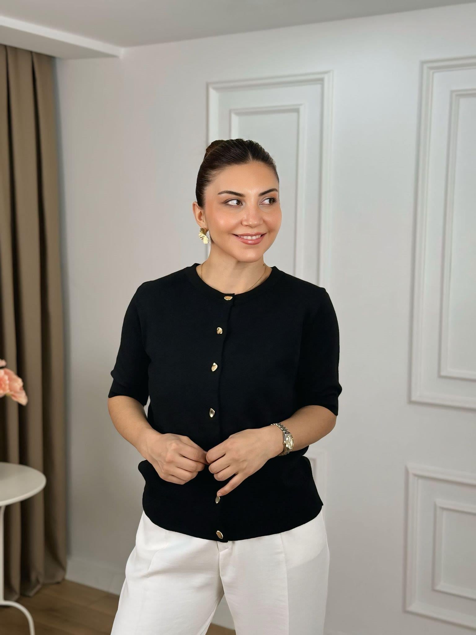 Siyah Gold Düğmeli Kısa Kollu Triko 25412