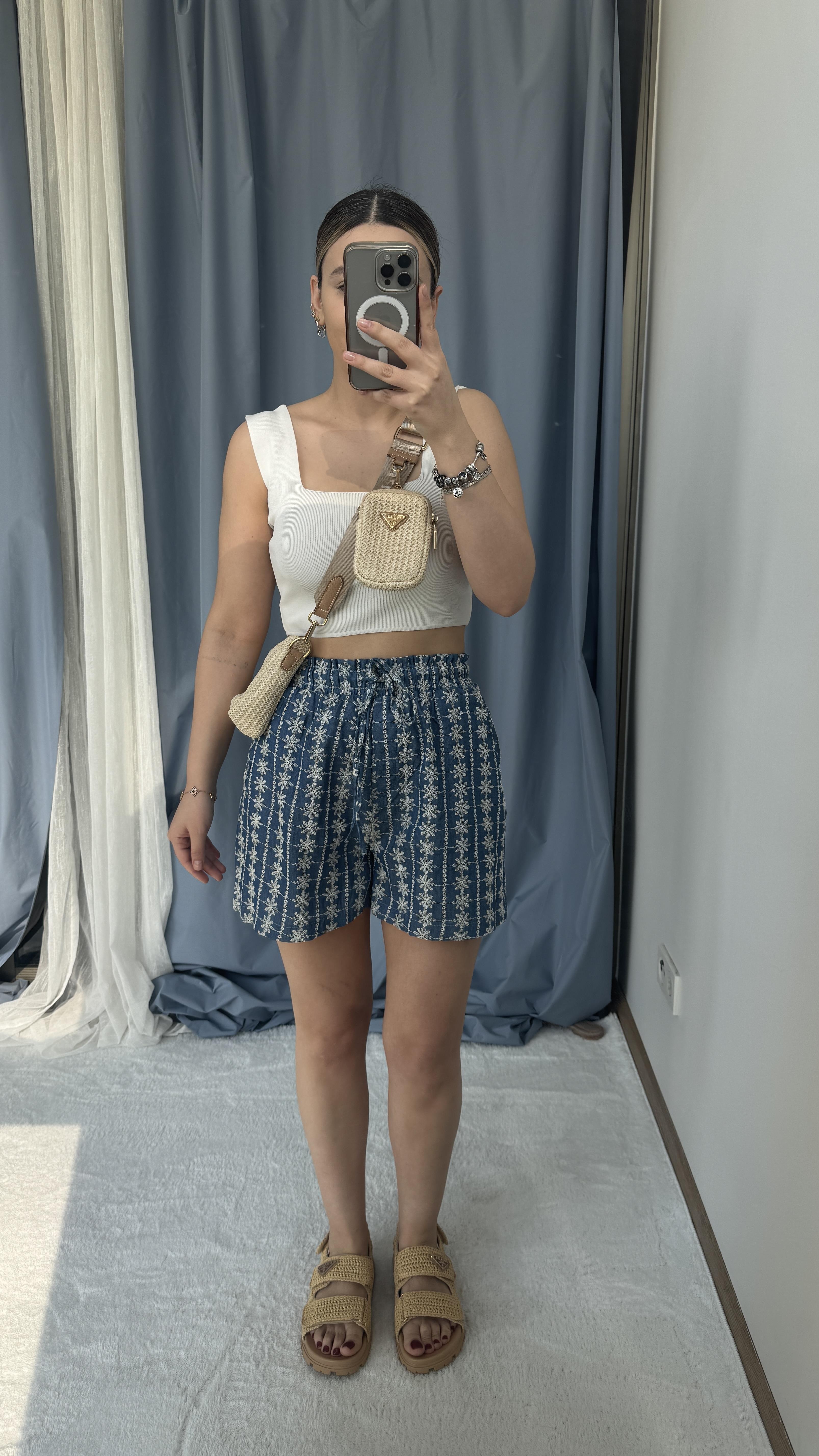 FİSTO DOKUMA LACİ ŞORT