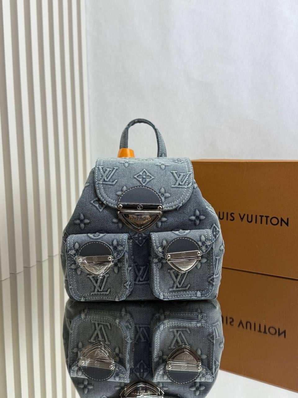 LV JEAN SIRT ÇANTASI