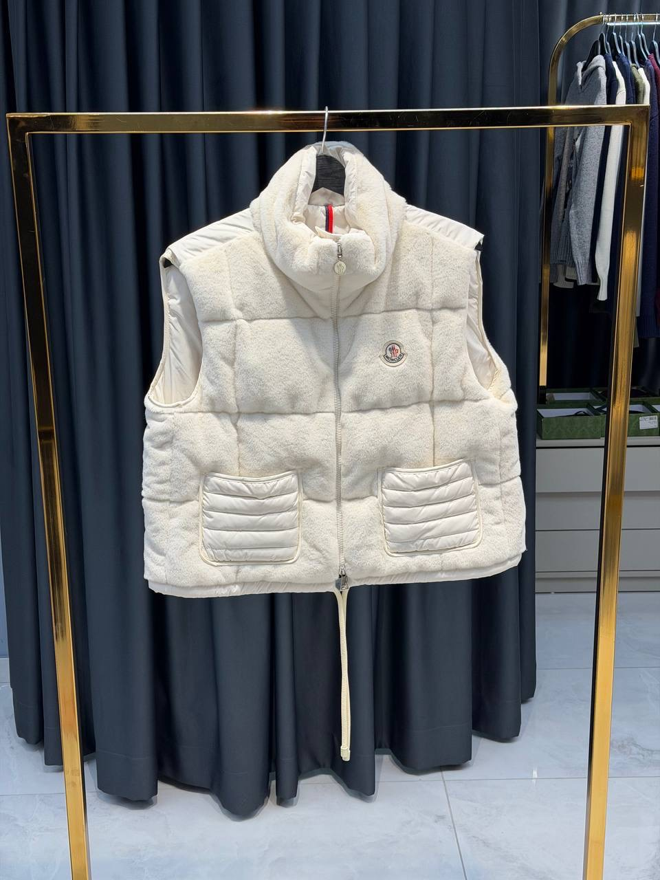 MNCLER İTHAL EKRU PELUŞ MONT