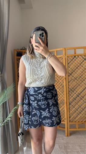 METALİK DİK YAKA TRİKO