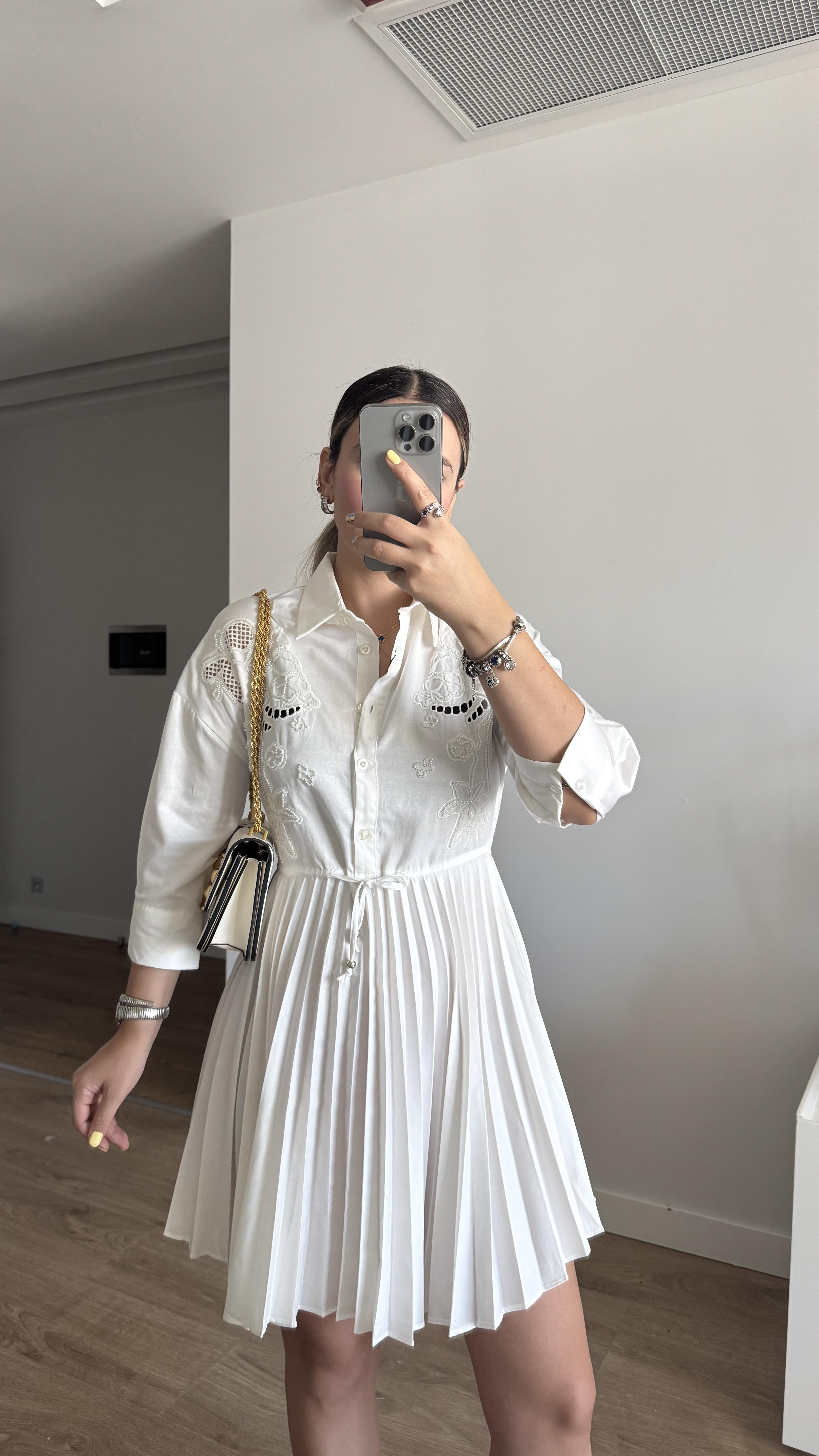 BEYAZ BONCUK İŞLEME ELBİSE