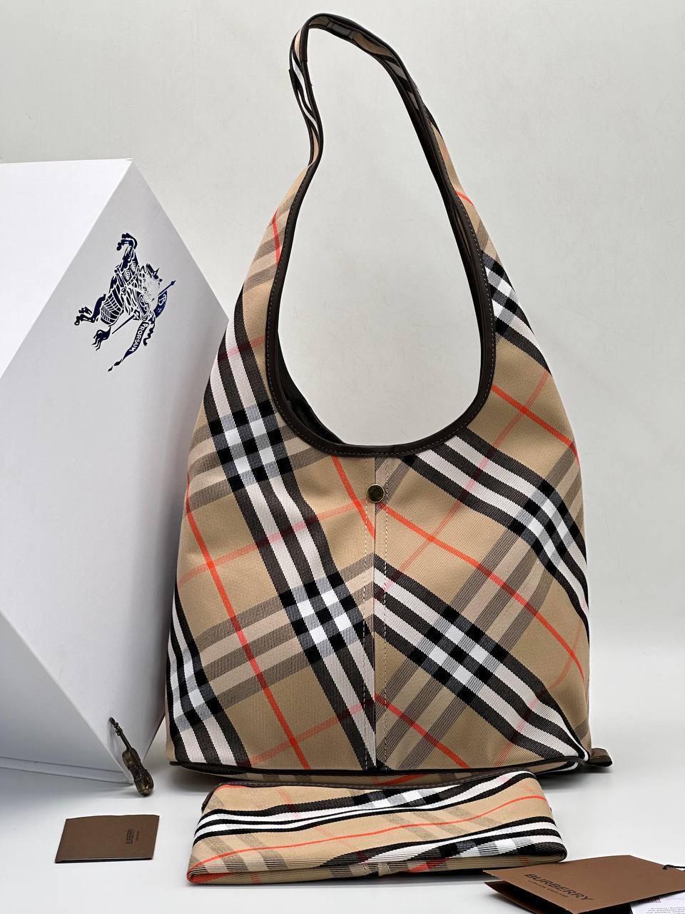 BRBRRY MONOGRAM ÇANTA