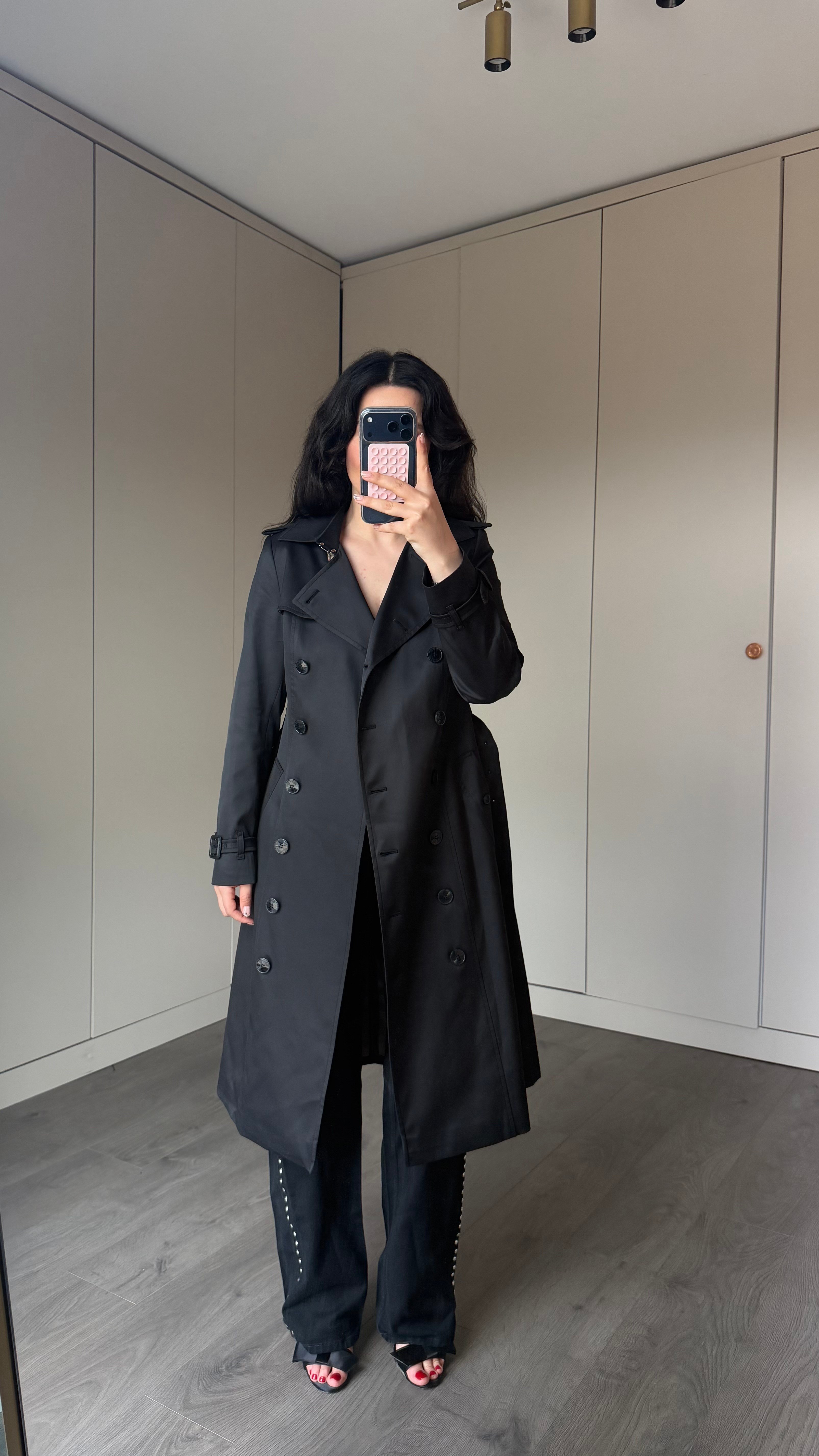 BRBRY İTHAL SİYAH TRENÇKOT