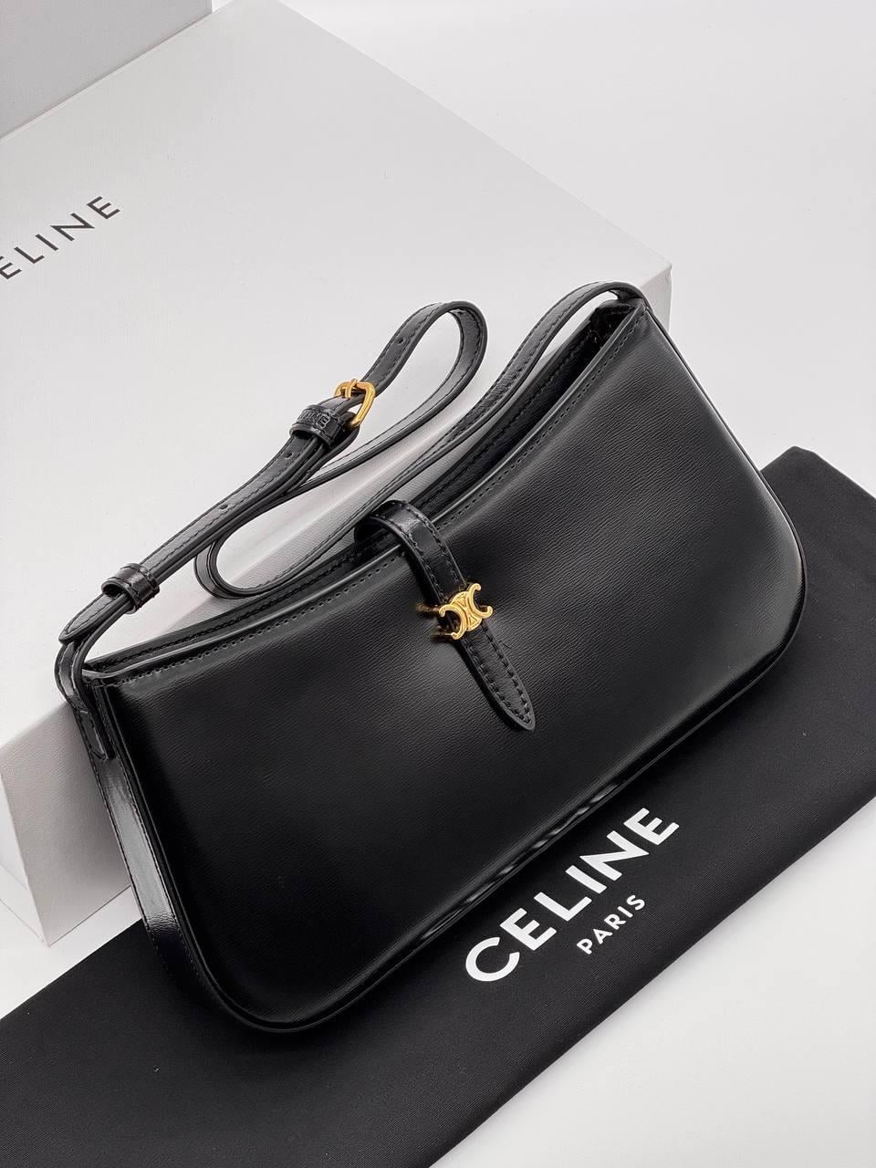 C SİYAH OMUZ ÇANTASI