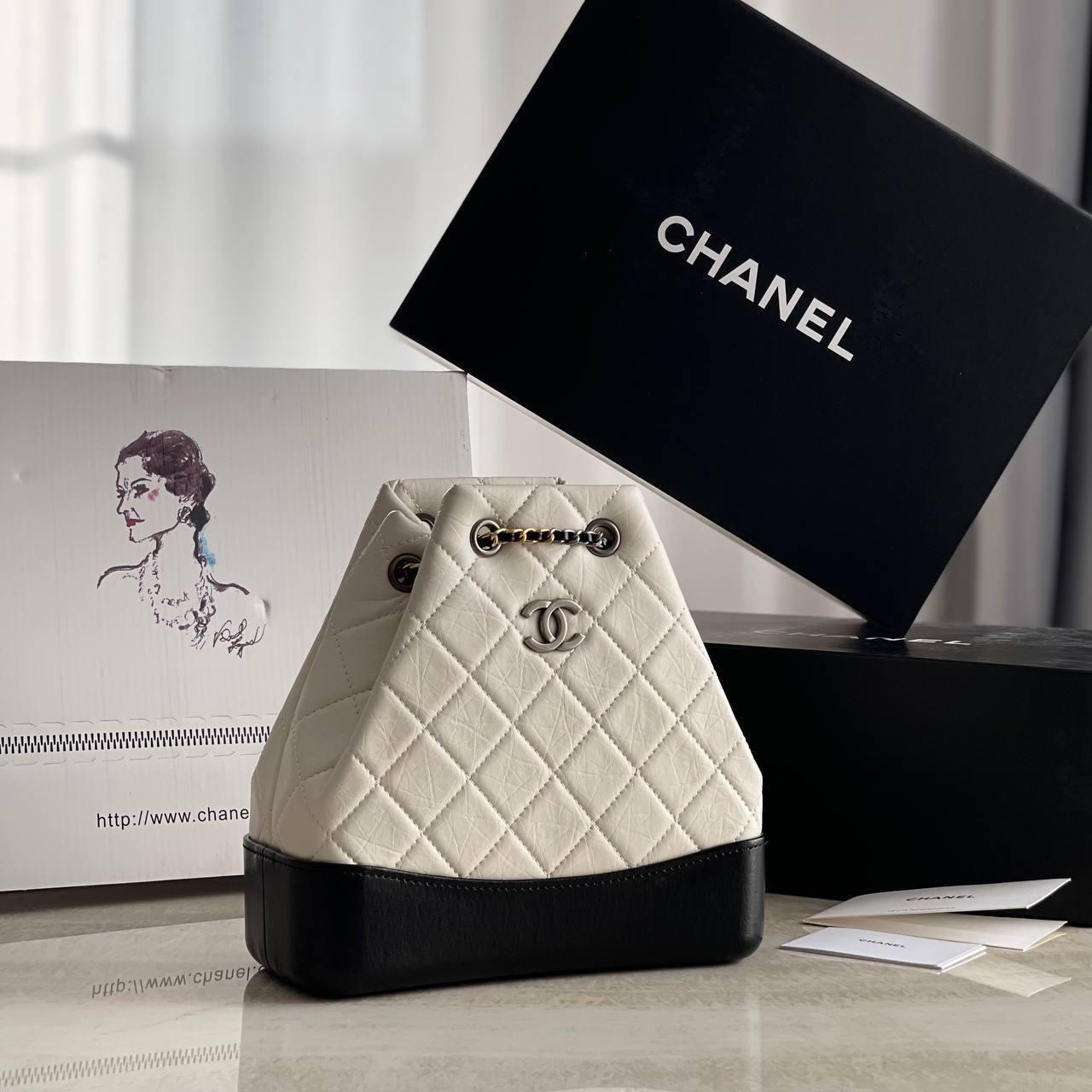 CHNL BEYAZ GABRİELLE DERİ ÇANTA