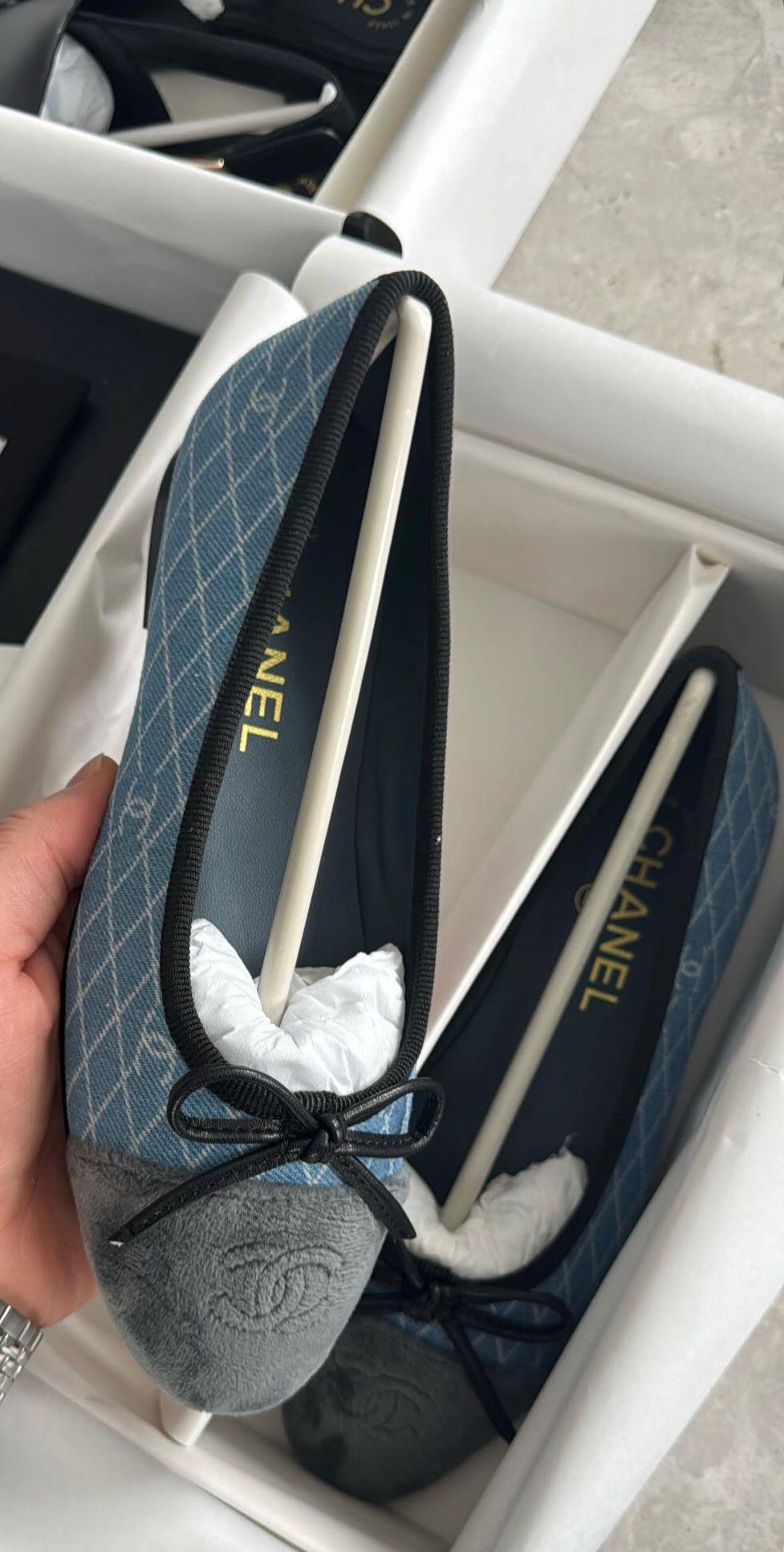 CHNL JEAN MONOGRAM BABET