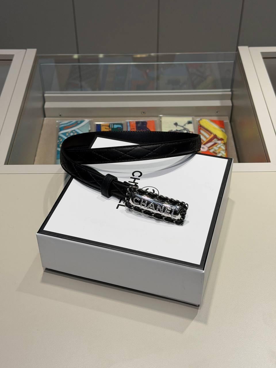 CHNL SİYAH DERİ İTHAL KEMER