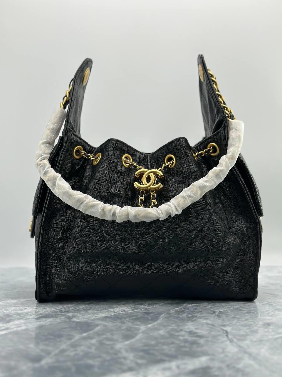 CHNL SİYAH OMUZ ÇANTASI