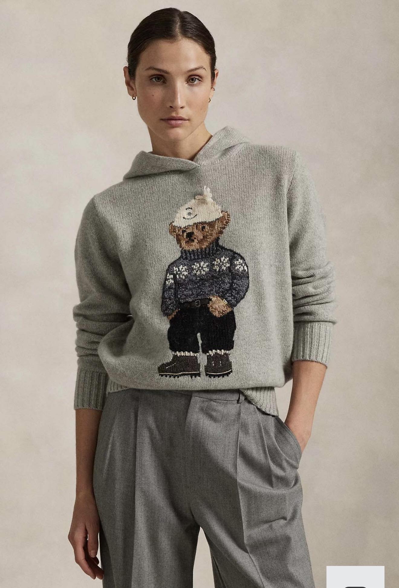 İTHAL ÖRGÜ KAPŞONLU KAZAK