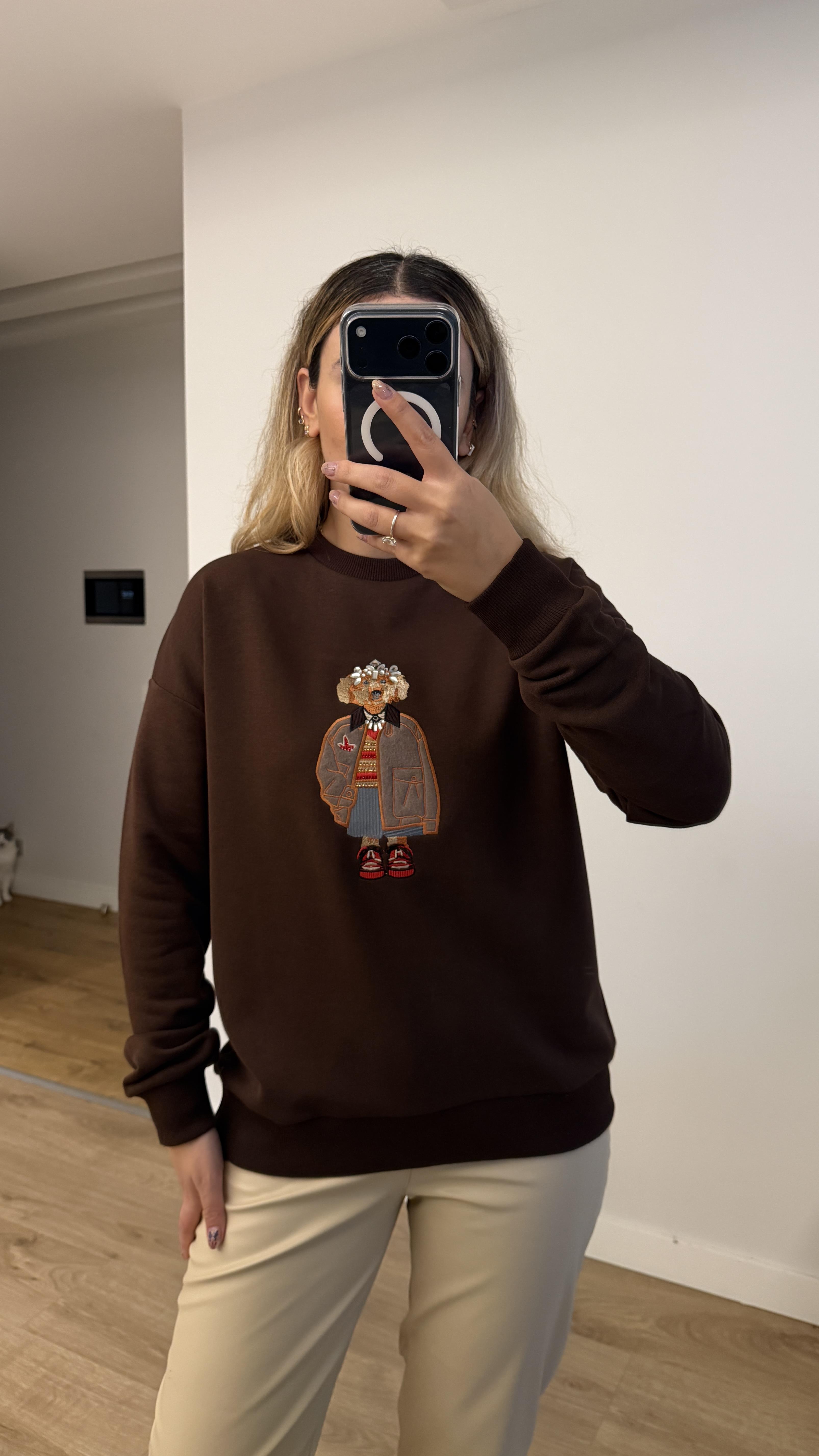 KAHVERENGİ NAKIŞ İŞLEME SWEAT