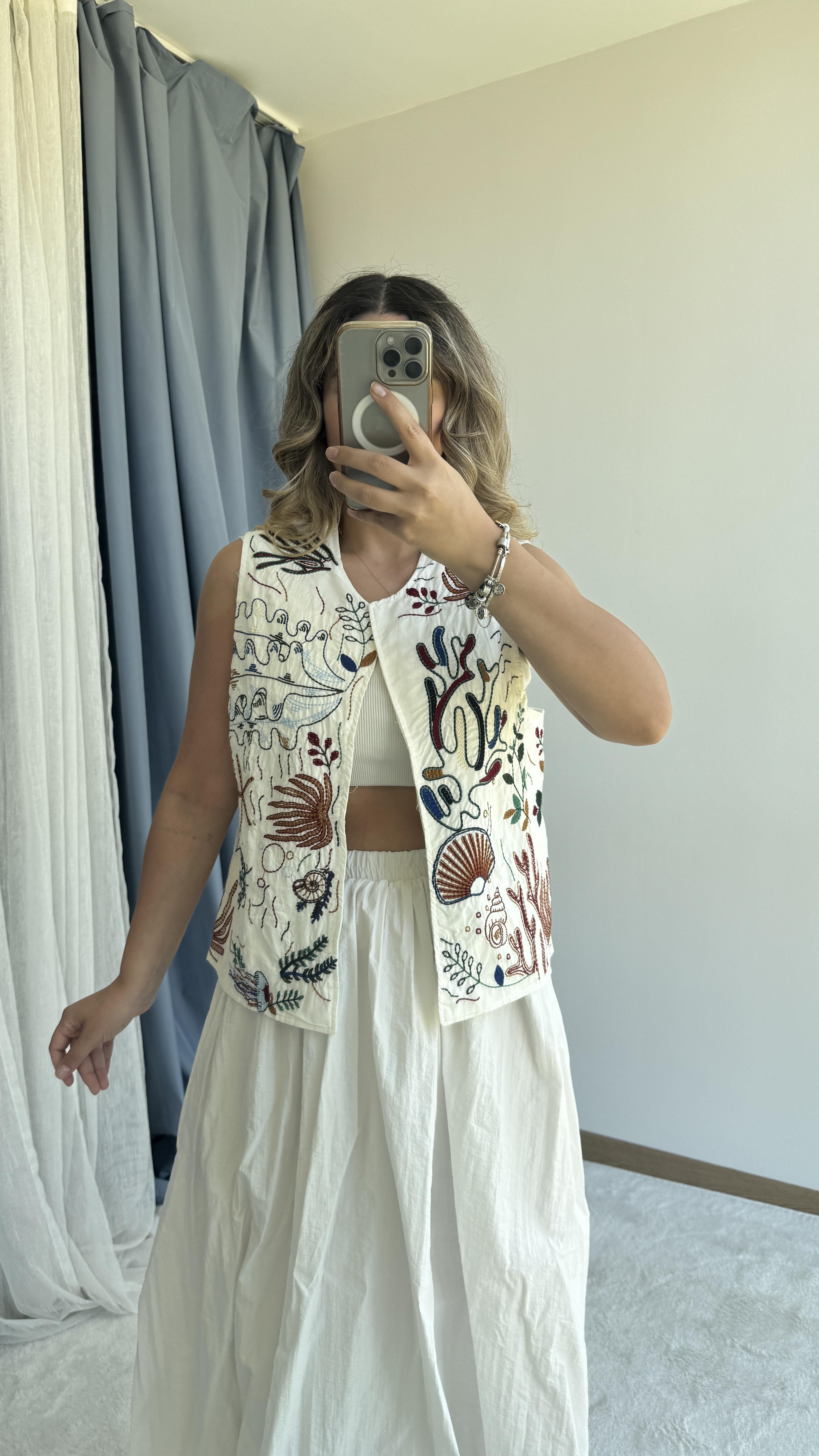 KETEN ÜZERİ NAKIŞ İŞLEME YELEK