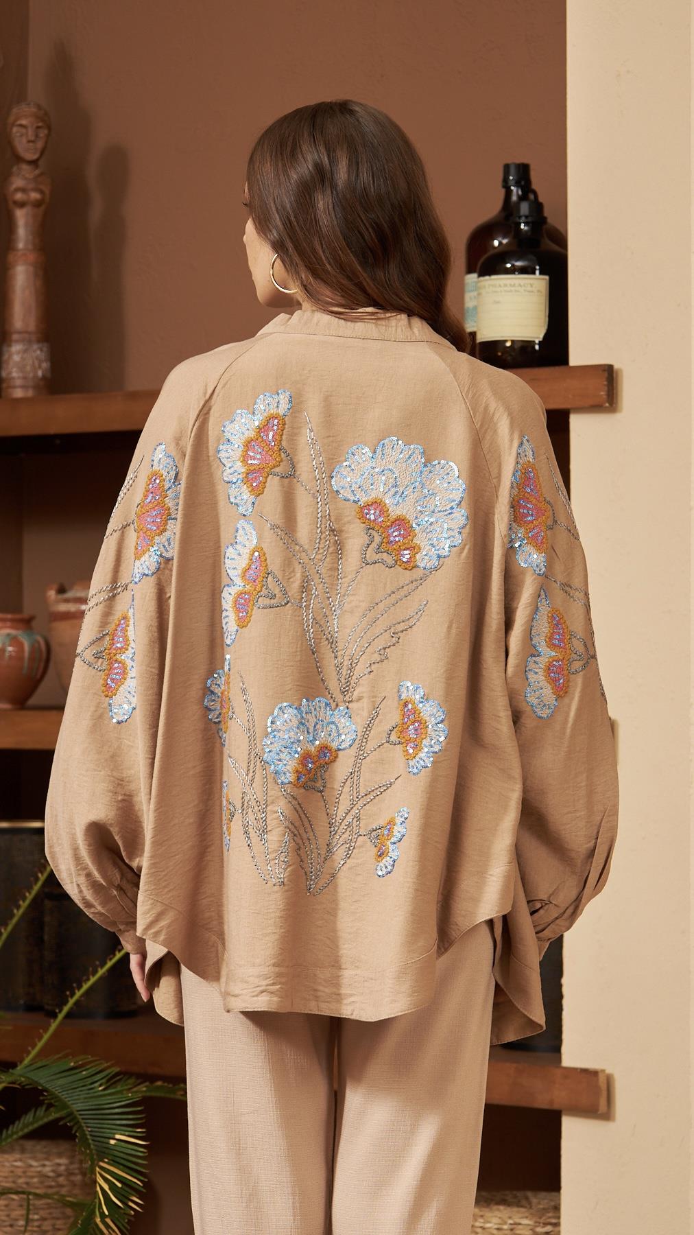 LİMİTED NAKIŞ İŞLEMELİ KAHVE KİMONO