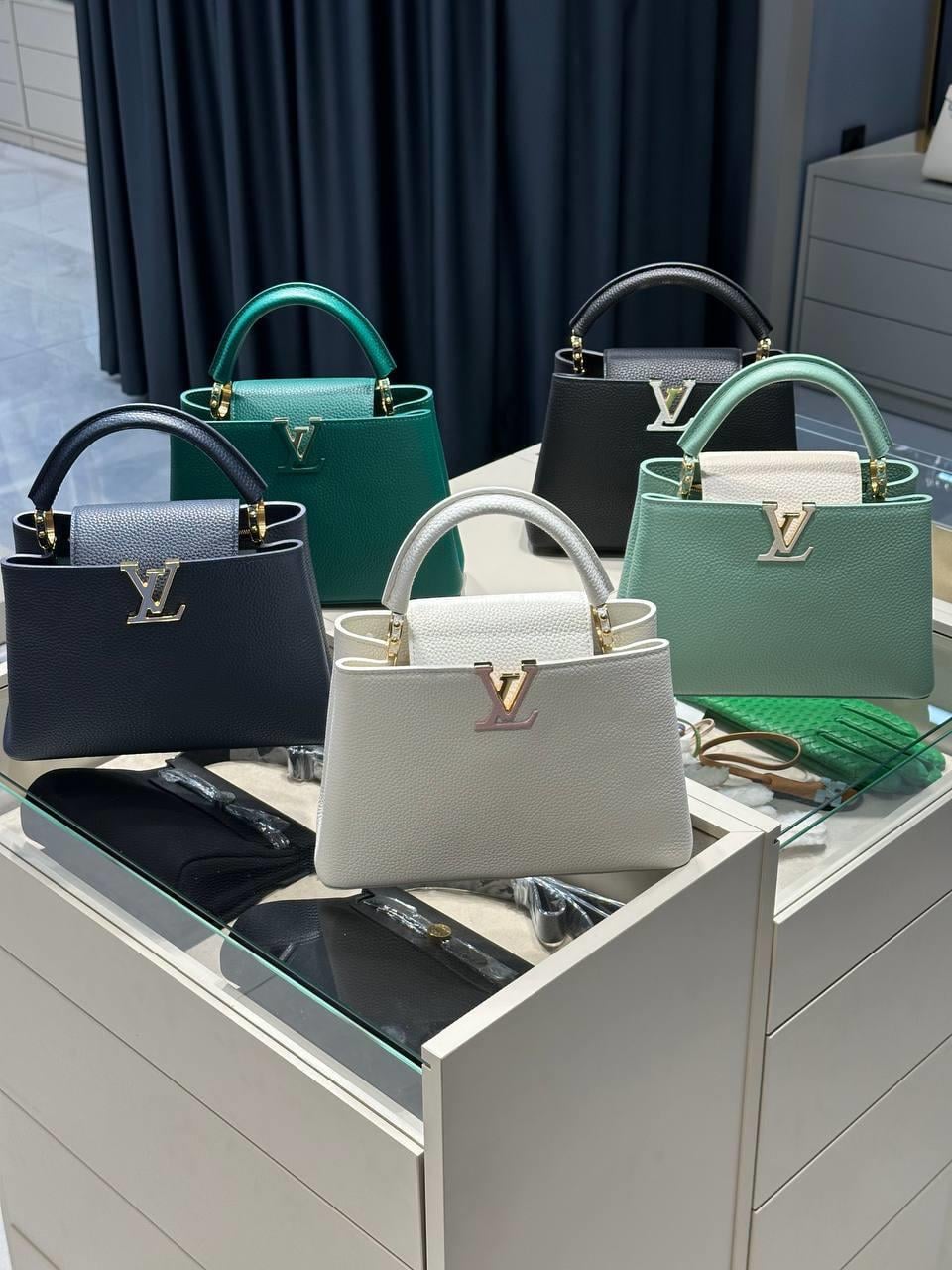 LV DERİ İTHAL ÇANTA