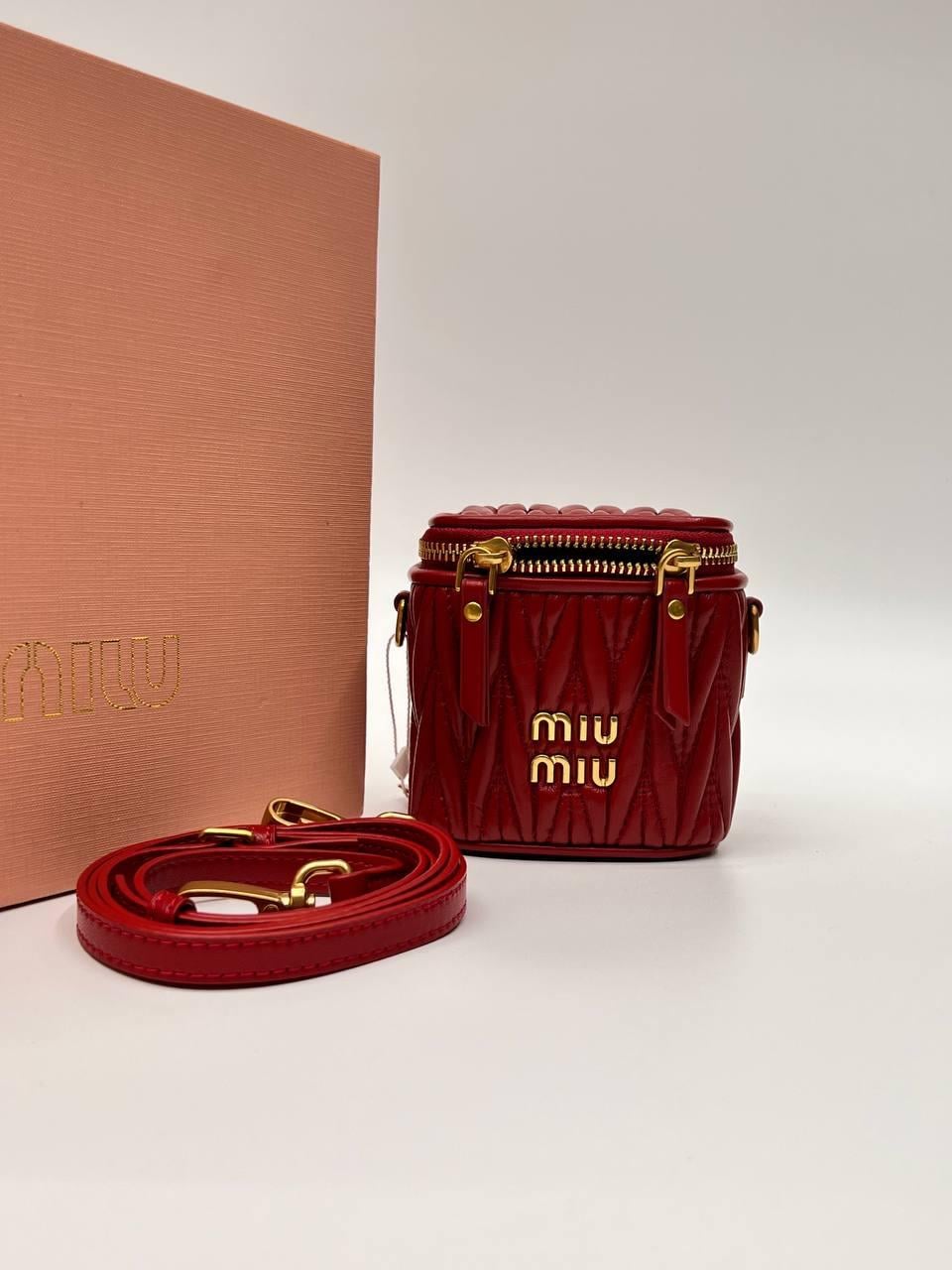 M KIRMIZI MİNİ ÇANTA