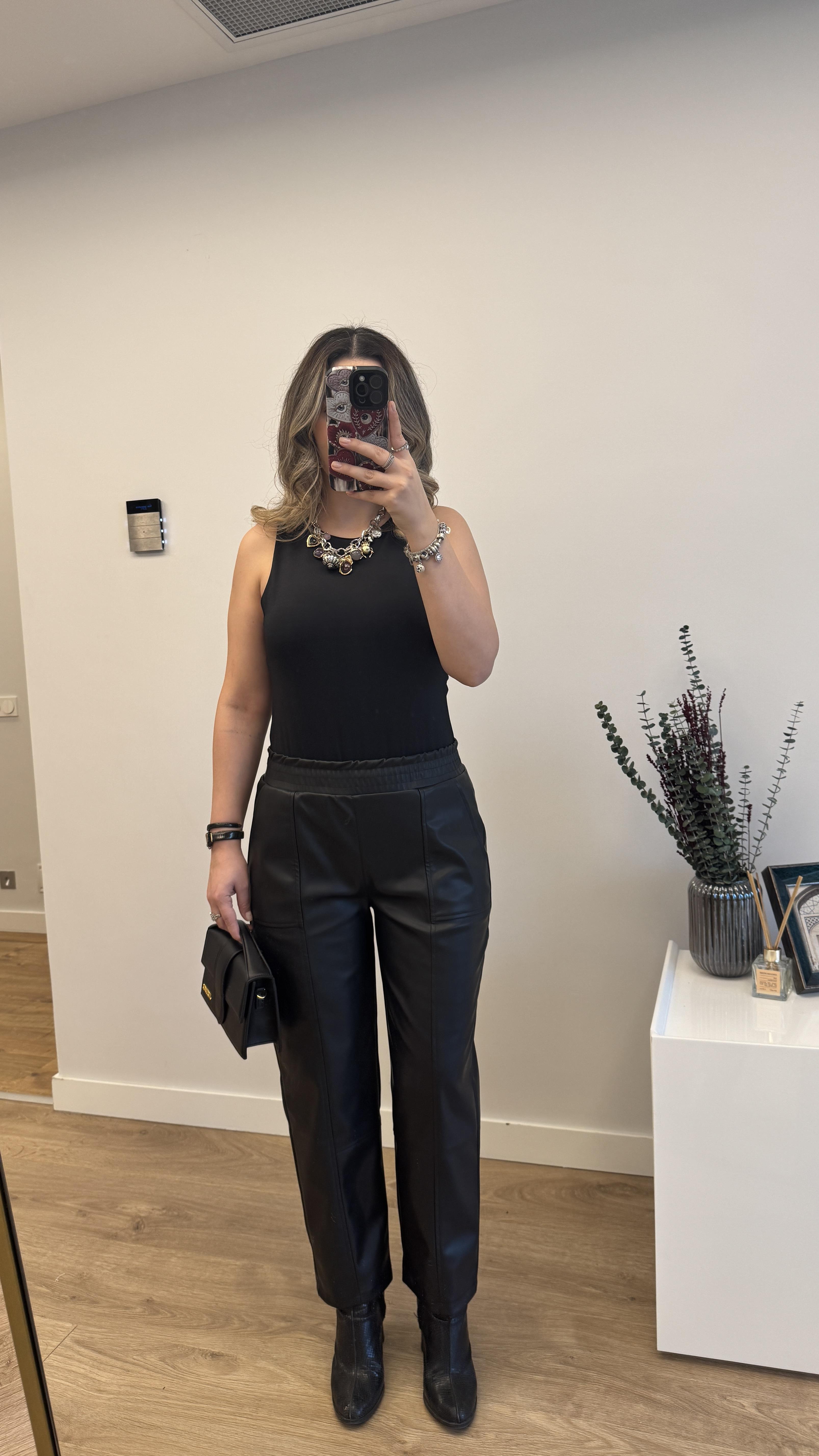 MARKA MODEL DERİ SİYAH PANTOLON