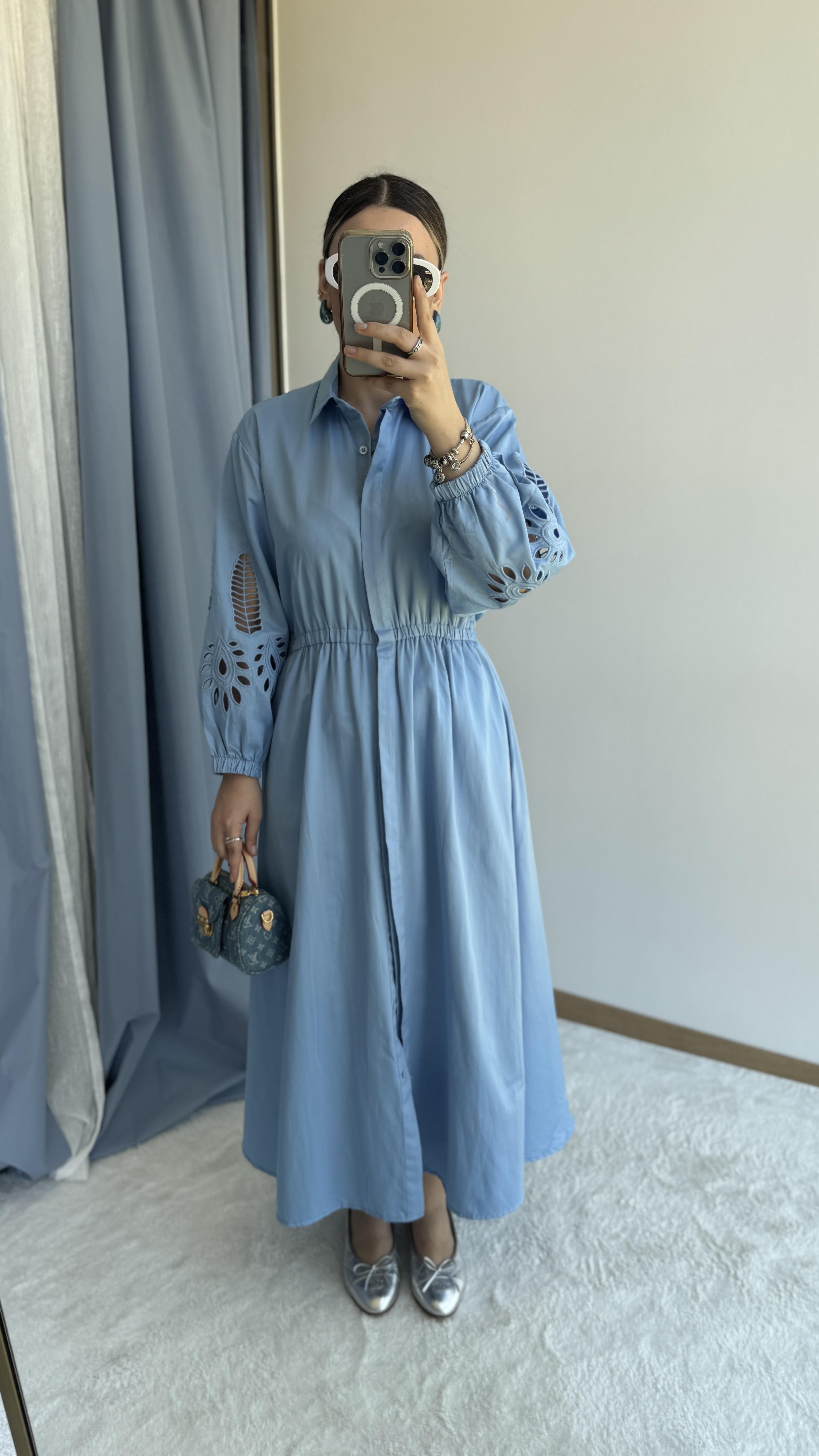 MAVİ MIDI BOY NAKIŞ İŞLEME ELBİSE