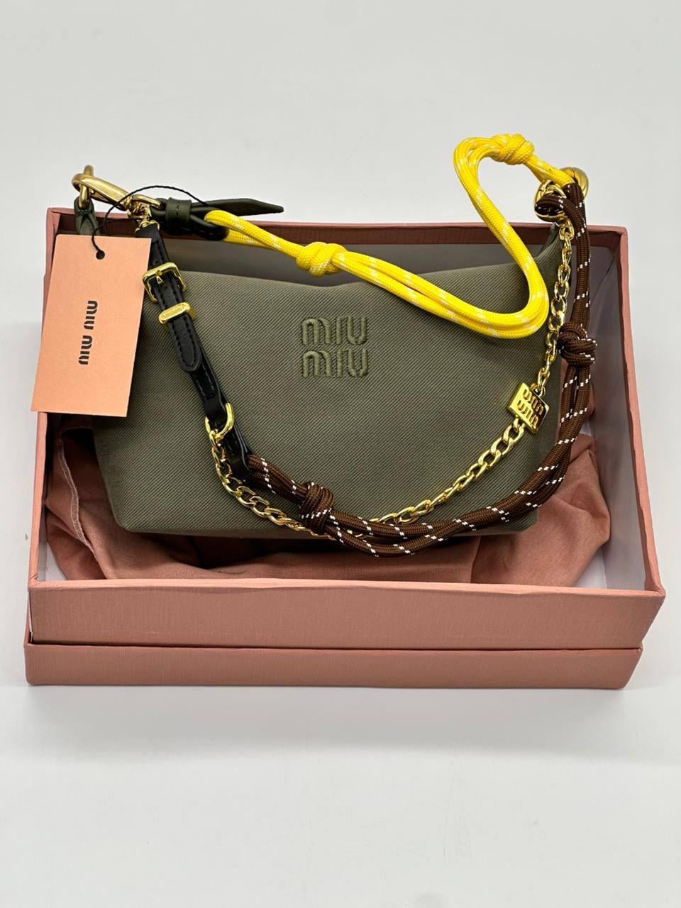 MİU HAKİ CANVAS ÇANTA