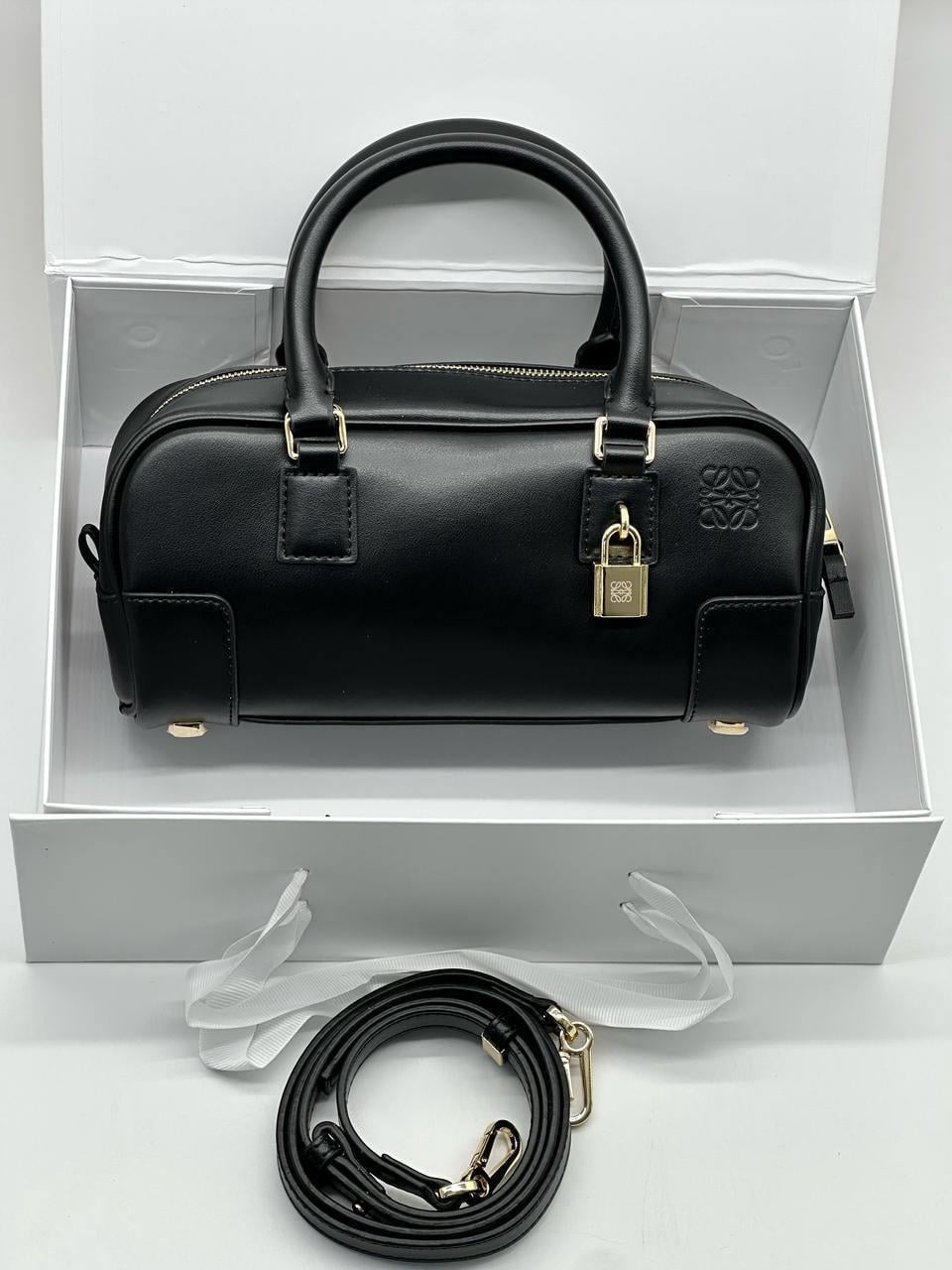 MİU SİYAH DERİ ÇANTA